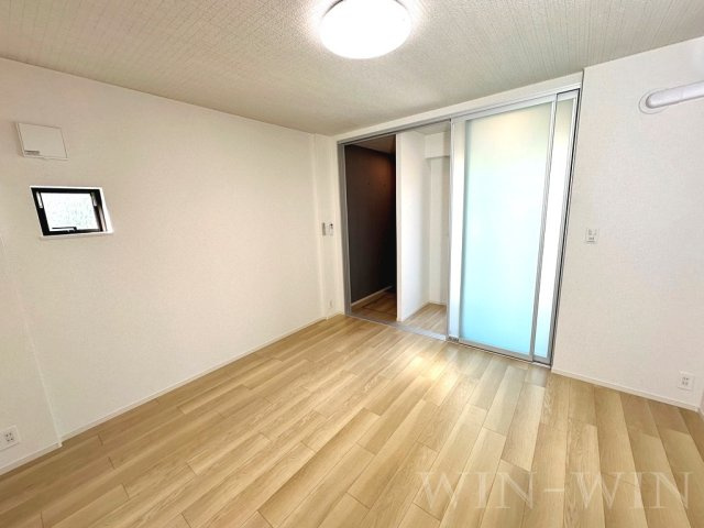 ファイン ジニア Aの居間・リビング