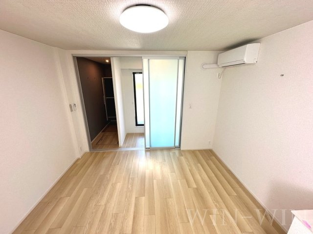 ファイン ジニア Aの居間・リビング