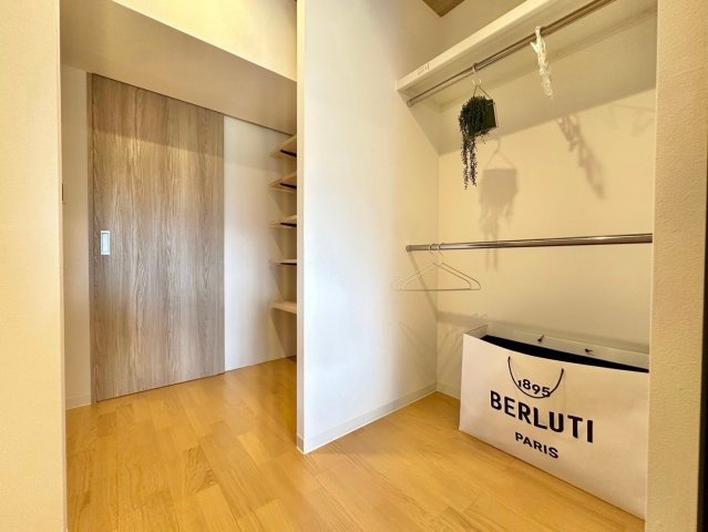 イトーピア向日マンションB棟　4階の収納