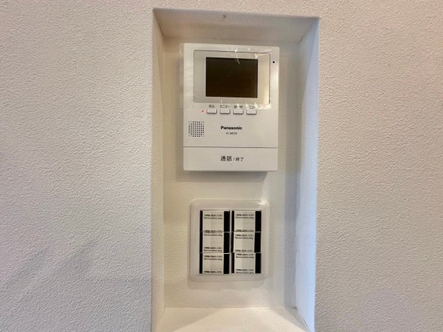 イトーピア向日マンションB棟　4階のセキュリティ