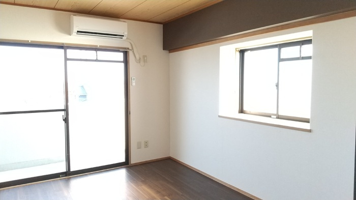 フロンティア・ウィンの洋室