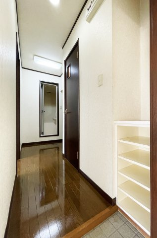 エクセレントハイツ住吉の玄関