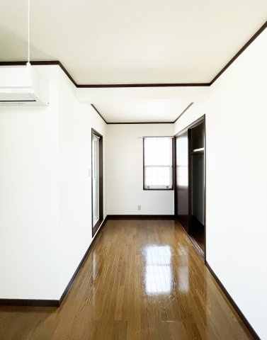 エクセレントハイツ住吉の居間・リビング