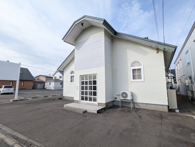 昭和南4丁目25貸事務所のエントランス