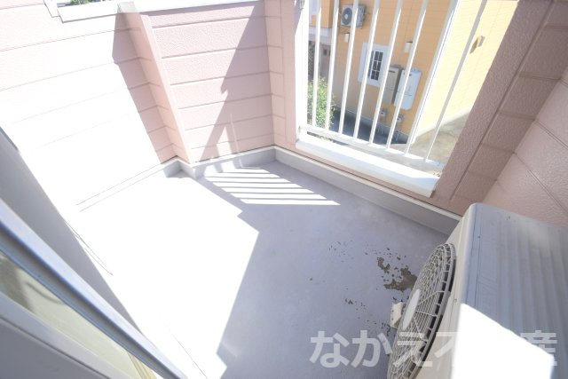 【バルコニー】 | バルコニーからの眺めを楽しみながら食事をしませんか