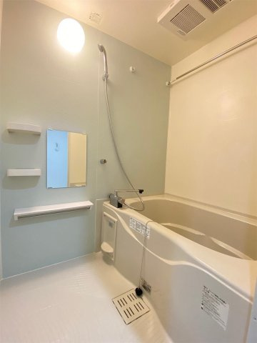 上益城郡御船町大字辺田見の賃貸マンションの浴室