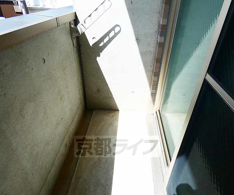アクエルド御所北のバルコニー