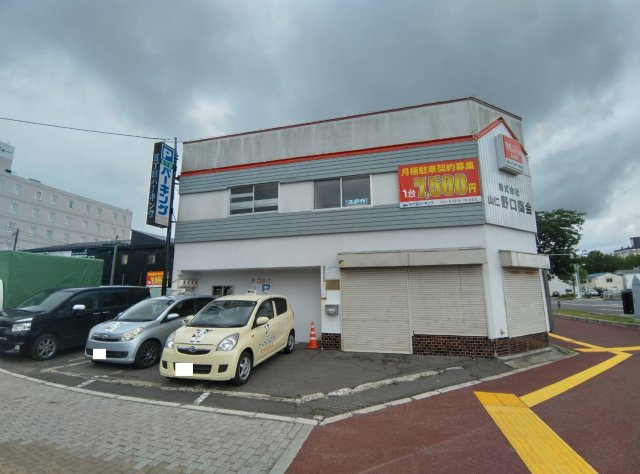 川上町5丁目　貸事務所の駐車場