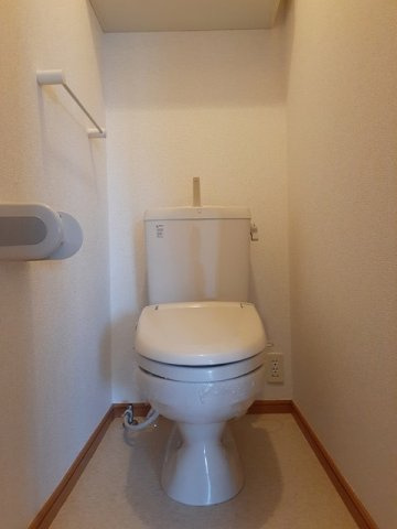 プリムローズＢのトイレ|落ち着いたトイレです