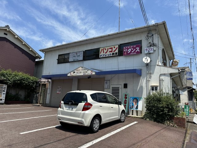 尺土テナントの周辺