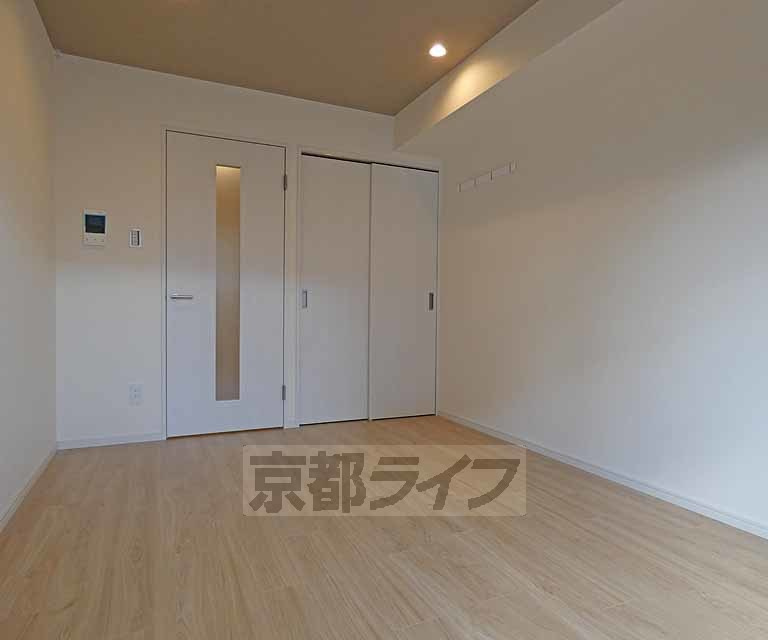 レピア西陣の内装|明るい室内です