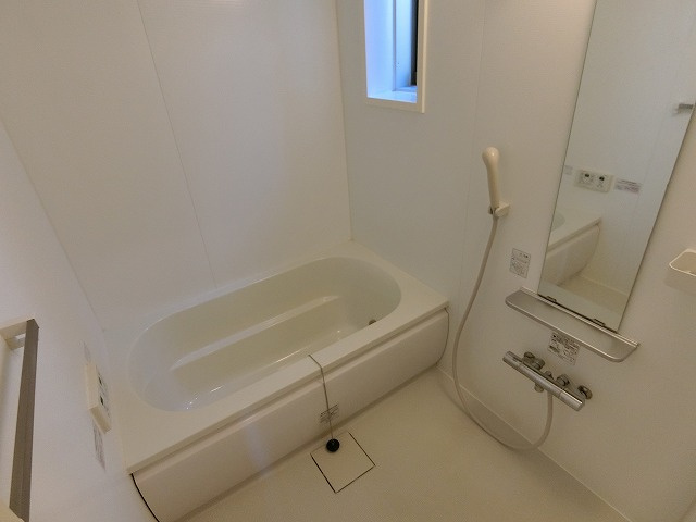 ＣＡＳＡ　ＭＯＮＴＥＲＥＹの浴室