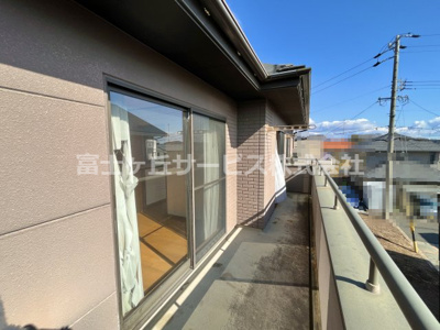 【バルコニー】 | 袋井市鷲巣　中古住宅