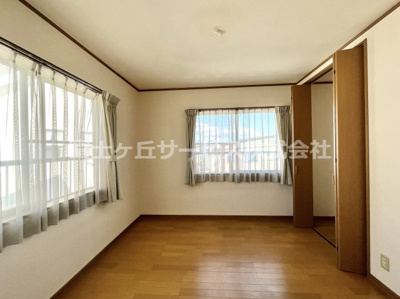【子供部屋】 | 袋井市鷲巣　中古住宅 | 北東のお部屋5.4帖、クローゼット付き。