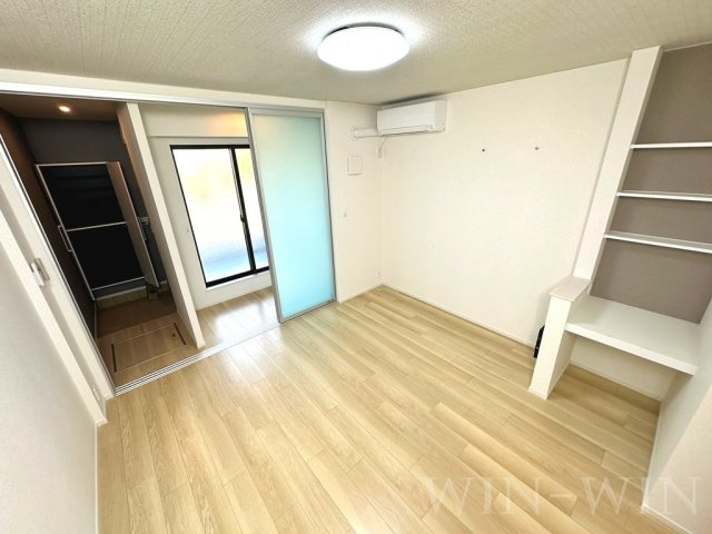ファイン ジニア Bの居間・リビング