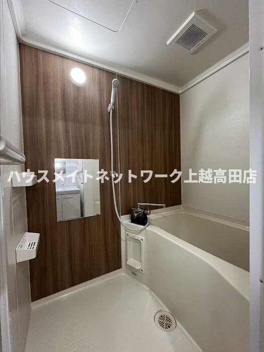 フォルテ Ｂの浴室|浴室