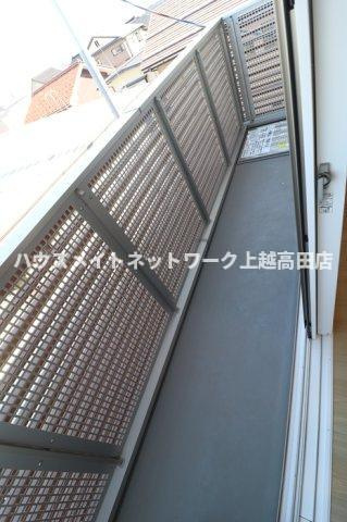 プライマリーのバルコニー|バルコニー