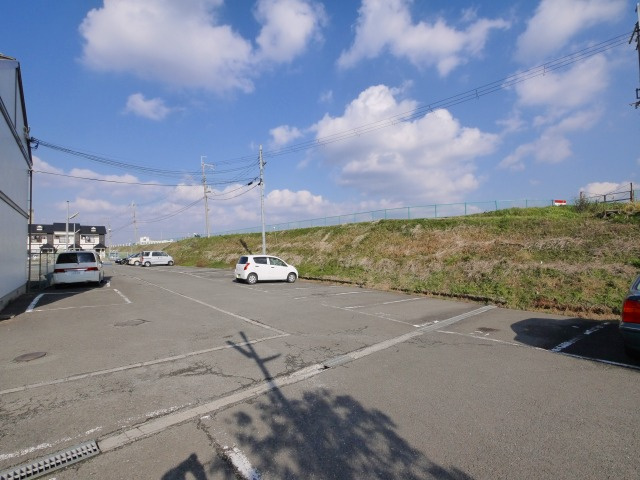 タニグチモータープールの駐車場