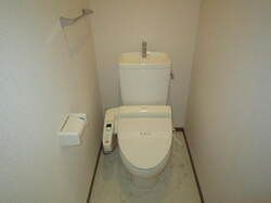 Ｈｉｄｅｏｕｔ御殿場（ハイドアウトゴテンバ）　Ａのトイレ