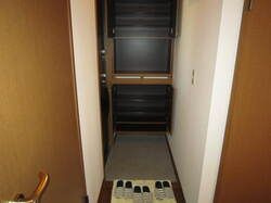 Ｈｉｄｅｏｕｔ御殿場（ハイドアウトゴテンバ）　Ａの収納