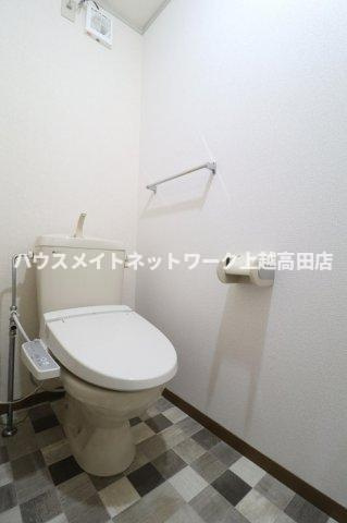 ベッセルオオヌキのトイレ|温水洗浄暖房便座