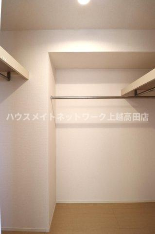 ボナール メルヴェイユの収納|ウォークインクローゼット