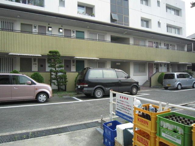 西陵ロイヤルビルの周辺