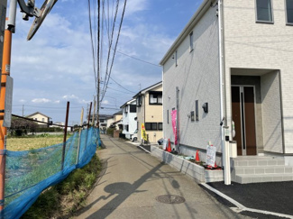 【前面道路含む現地写真】 | 前面道路