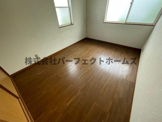 カルチェ山之手の洋室|ゆったりした洋室です