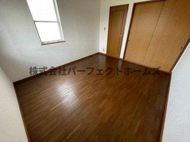 カルチェ山之手の洋室|明るい洋室です