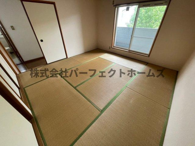 カルチェ山之手の和室|日本らしい落ち着いた雰囲気の和室です