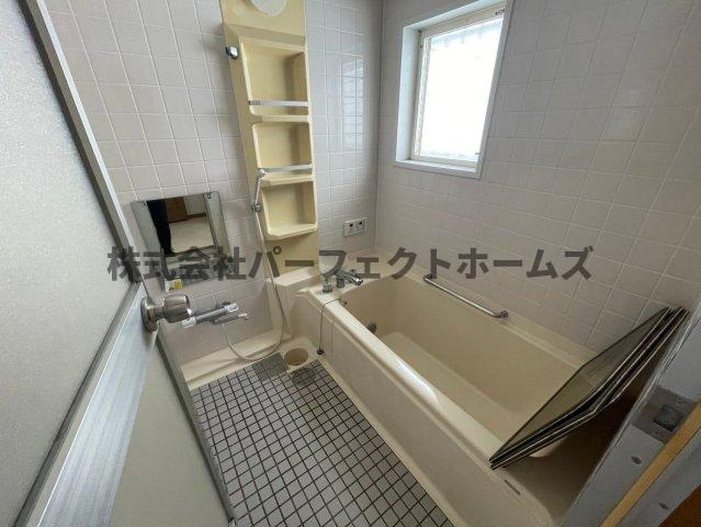 カルチェ山之手の浴室|落ち着いた空間のお風呂です