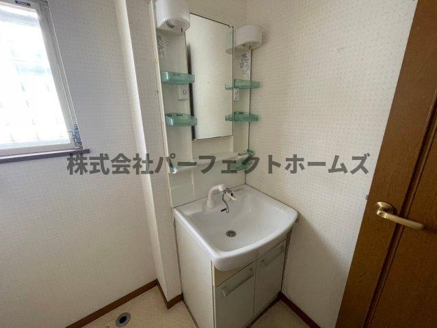 カルチェ山之手の独立洗面台|独立洗面台で身支度をすべて済ませてしまいましょう