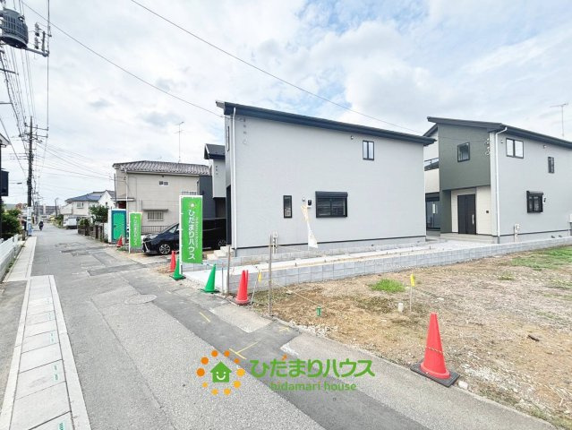 白岡市小久喜　1期　新築戸建　クラフトピット02の前面道路含む現地写真