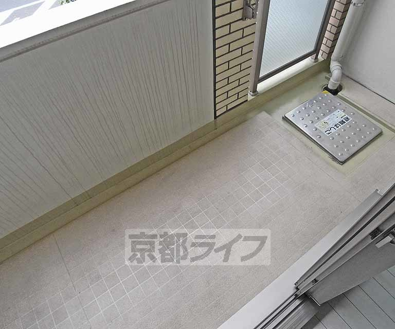 BelleVille千本今出川のバルコニー