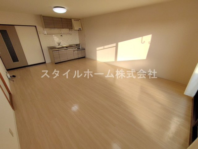 【居間・リビング】 | ビラ高千穂 | イメージ写真です。