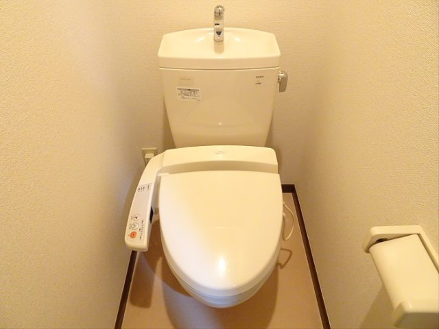 【トイレ】 | アンプルールフェールドゥイズミ