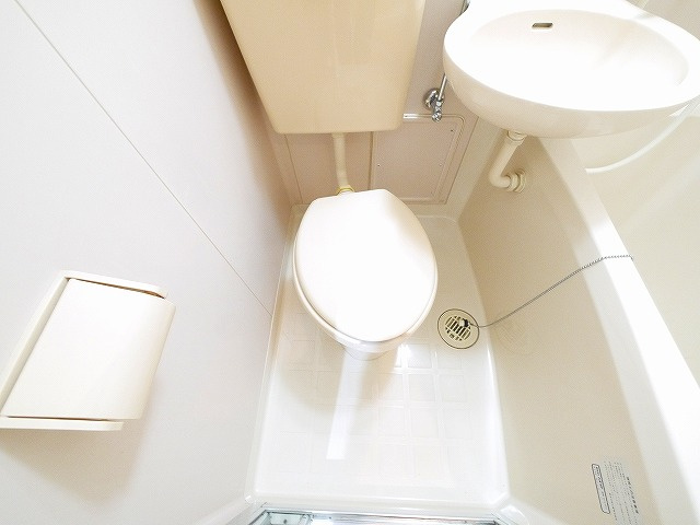 シティパレス西大寺P-7のトイレ|コンパクトで使いやすいトイレです