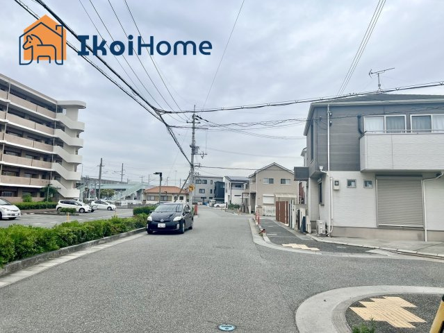 明石市二見町西二見　土地のその他|●年中無休：当日予約可●　南西側の道路は約８ｍと広々してすれ違い通行も安心です！