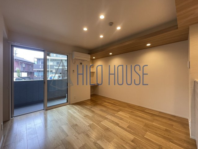 ONARIGOTENｰDの居間・リビング