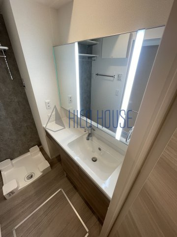 ONARIGOTENｰDの洗面所