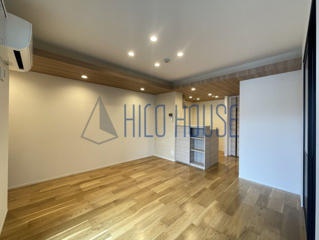 ONARIGOTENｰDの居間・リビング