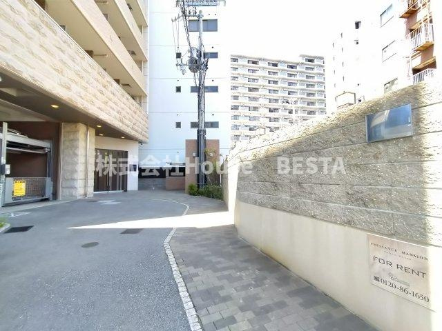 プレサンス三宮エレガンシアの外観パース