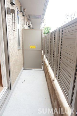 熊本市東区御領８丁目のアパートのバルコニー