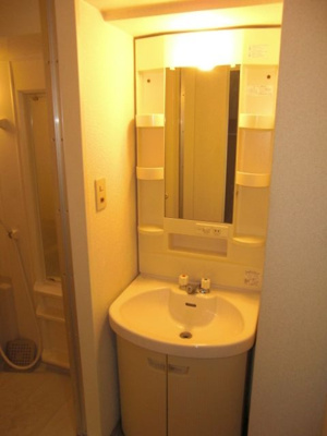 【洗面所】 | ピュアドームガーランド博多 | 別号室の写真になります。現況優先。