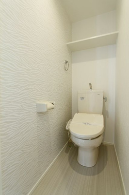 【トイレ】 | YMW | 別号室の写真になります。現況優先。