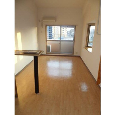 【洋室】 | ウイング2K | 別号室の写真になります。現況優先。