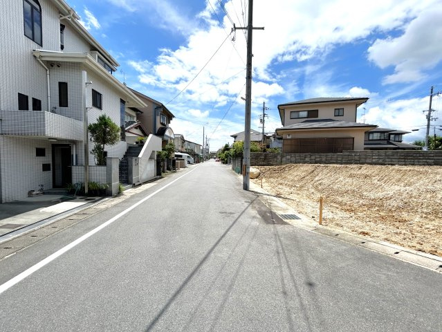 建築条件無売土地！買物至便地♪京阪『桃山南口』駅徒歩７分！伏見区桃山南大島町第１-４区画の前面道路含む現地写真|現地(令和６年６月撮影)