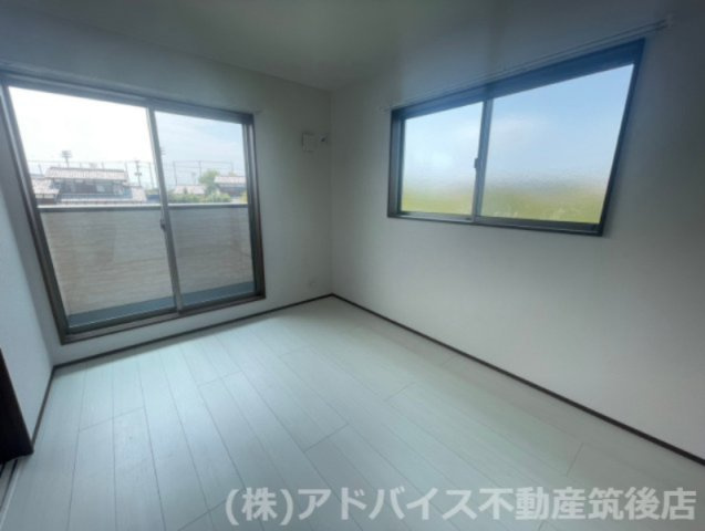 久留米市城島町楢津のアパートの洋室