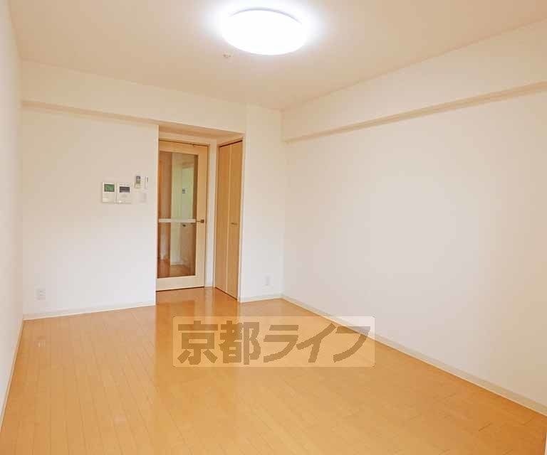 ＳＷＩＳＳ京都堀川ＷＥＳＴの内装
